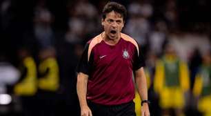 Fernando Diniz detona arbitragem após primeira derrota no Corinthians: "Errou tudo"