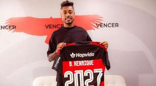 Bruno Henrique renova contrato com o Flamengo até 2027