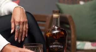 Licor de whiskey americano chega ao mercado brasileiro