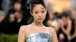 Jennie brilha no Met Gala 2026 com vestido de 15 mil lantejoulas