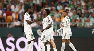 Agressão no vestiário entre jogadores aumenta crise no Real Madrid
