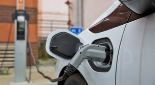 Projeto avança em SP e pode obrigar carregadores para carros elétricos em rodovias