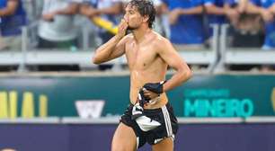 Atlético-MG 'confirma' saída de Gustavo Scarpa; meia pode assinar com arquirrival do Galo