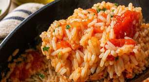Arroz de tomate úmido e soltinho: veja como fazer