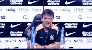 Fernando Diniz completa um mês no Corinthians com destaque nas Copas e sinal de alerta no Brasileiro