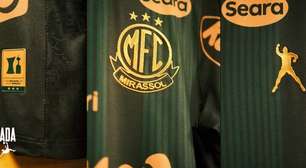 Mirassol homenageia Pelé em camisa para jogos de Libertadores