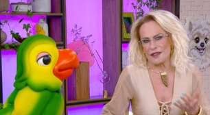 Ronaldinho Gaúcho é alfinetado ao vivo por Ana Maria Braga na Globo