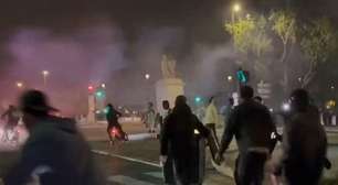 Classificação do PSG termina com 127 detidos e dezenas de feridos em Paris; veja vídeo
