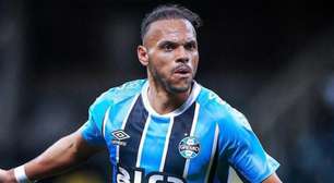 Braithwaite volta a marcar após lesão grave e emociona torcida do Grêmio