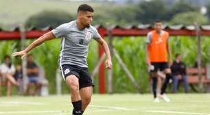 Ex-lateral justifica ação movida na Justiça contra o Corinthians