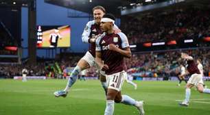 Aston Villa goleia o Forest e está na final da Europa League