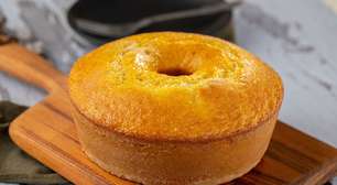 Quem prova, aprova: esse é o melhor bolo de fubá cremoso da vida, feito no liquidificador e nem precisa de muitos ingredientes