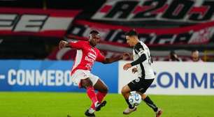 Corinthians busca empate nos acréscimos contra o Santa Fe, pela Libertadores