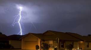 Como um fenômeno meteorológico único cria até 300 noites de relâmpagos na Venezuela
