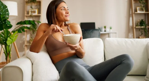 3 alimentos anti-inflamatórios muito baratos para incluir na sua rotina, ficar jovem e viver muito