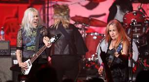 L7 irá se despedir dos palcos com turnê final