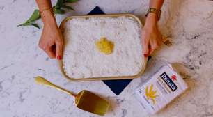 Bolo gelado de abacaxi com coco: sobremesa para o domingo das Mães!