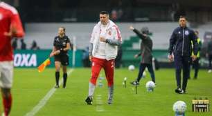 Pezzolano vê bom jogo do Inter e defende Rochet após falha