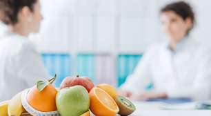 Nutricionista ou nutrólogo? Entenda as diferenças e saiba qual profissional você realmente precisa