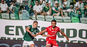 Goiás vence clássico contra o Vila Nova e volta a respirar na Série B