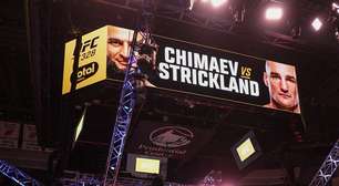 UFC 328: Strickland vence 'batalha' contra Chimaev e conquista cinturão