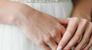 Qual melhor esmalte para usar no casamento? Do vermelho intenso ao nude natural, confira 6 tendências de unhas decoradas para casar com estilo e personalidade