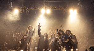 Armored Dawn faz show beneficente para APAE em Teresina