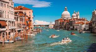 Murano cria obras únicas com técnicas secretas e transforma vidro em arte