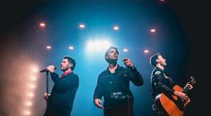 Jonas Brothers chegam ao Brasil e Joe posta passinho do Jamal