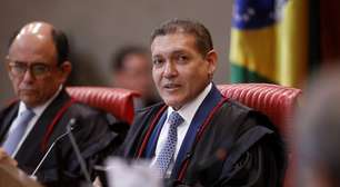Kassio Nunes Marques assume o comando do TSE nesta terça