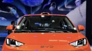 BYD Dolphin Mini recebe reforço em segurança para enfrentar o Geely EX2