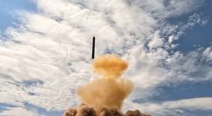 Rússia faz teste final de míssil intercontinental apelidado de 'Satanás' pela Otan