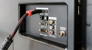 Como usar a porta HDMI para transformar qualquer TV em uma Smart TV moderna