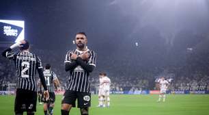 Matheuzinho destaca felicidade por desempenho de companheiro na lateral direita
