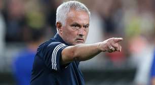 Uefa pode multar ex-clube de Mourinho por irregularidades financeiras