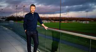 Manchester United abre conversas sobre futuro de Michael Carrick