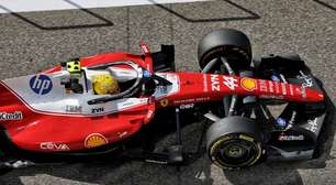F1: Hamilton aponta possível falha da Ferrari em 2026