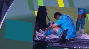 Coritiba x Santos tem duas substituições com 5 minutos