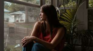 Por que tantas mulheres repetem padrões que já sabem que fazem mal
