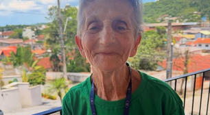 Avó de 92 anos é mulher mais idosa contratada com carteira assinada no Brasil: 'É a chave para chegar aos 100'