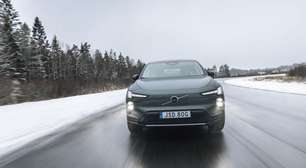 Volvo anuncia chegada do EX60 ao Brasil em outubro