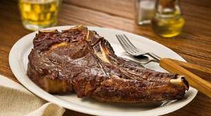 Bisteca de boi no forno deliciosa com passo a passo simples