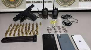 Trio é preso com arma, drogas e rádios comunicadores em Gravataí