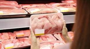 Você sabe escolher entre frango amarelo e branco? Entenda as diferenças