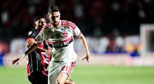 Vitória supera desvantagem, vence e elimina o Flamengo da Copa do Brasil
