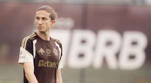 Jornalista cita Filipe Luís em eliminação do Flamengo na Copa do Brasil: "Estava na rua"