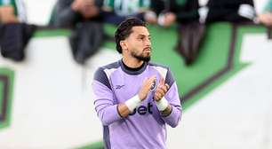 Alex Telles desabafa após eliminação do Botafogo: 'estava tarde'