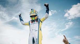 Felipe Fraga vence a sprint do GP Chevrolet Sonic em Goiânia