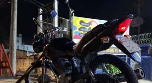 Brigada Militar intercepta dupla após tentativa de fuga por tráfico na Zona Norte de Porto Alegre