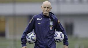 Taffarel evita cravar nomes e reforça disputa por vaga no gol: "Todos eles têm chance"